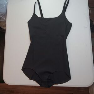 NWOT~ Maidenform sz XL Black Shapewear Bodysuit SES108 Extra Firm Sculpts